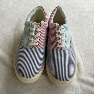 Men’s Club Room Multicolor Striped Boat Shoes NWOT